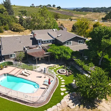 The Vineyard Farmhouse Villa Paso Robles Exterior photo