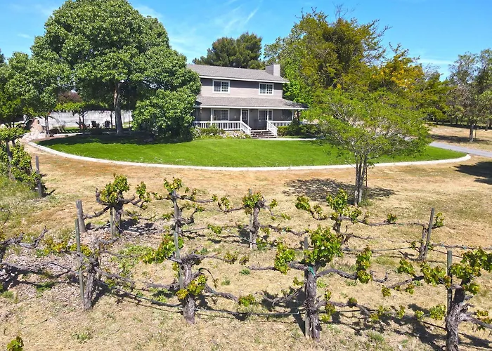The Vineyard Farmhouse Villa