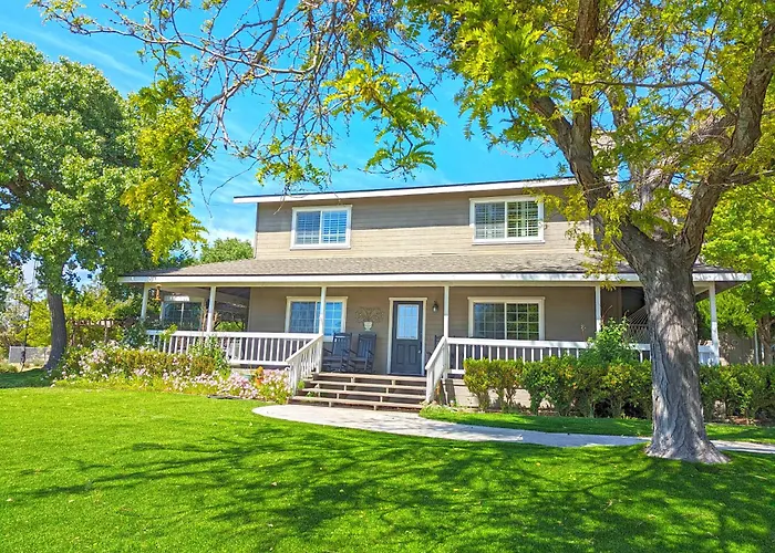 The Vineyard Farmhouse Villa